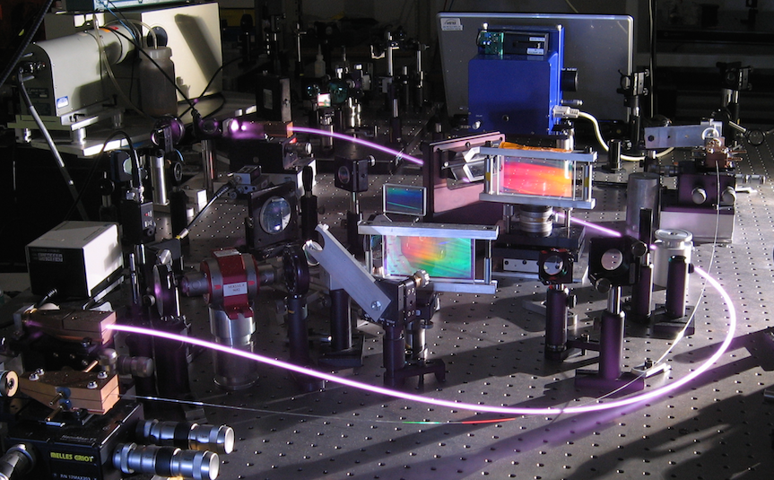 T3 Femtosecond ytterbium doped fiber chirped pulse amplifier.png - copie